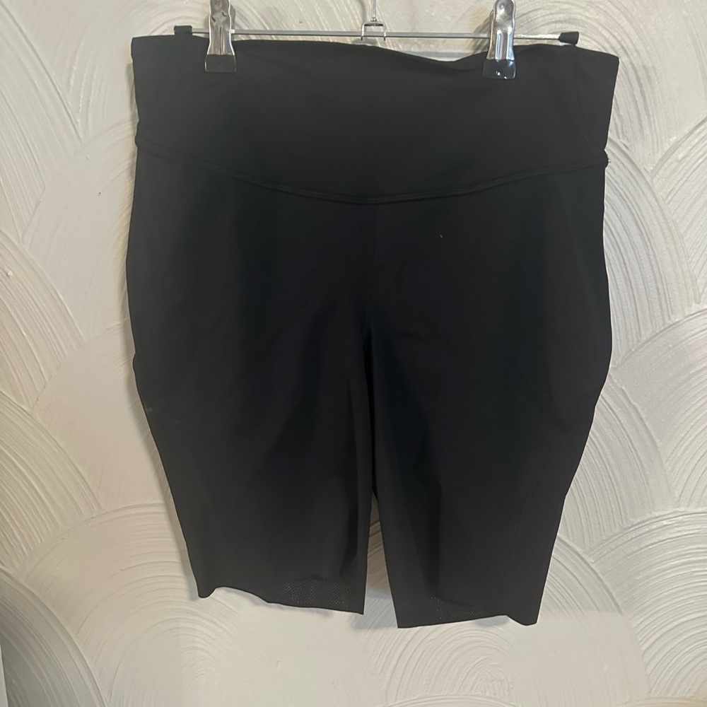 Lululemon Base Pace High Rise Short 8”